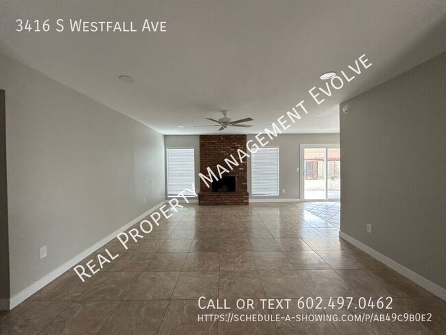 Foto del edificio - COME TOUR TODAY!