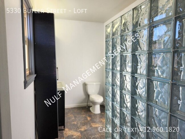 Foto del edificio - 5330 Butler St