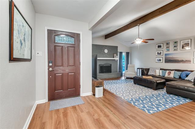 Foto del edificio - 2828 Oak Forest Dr