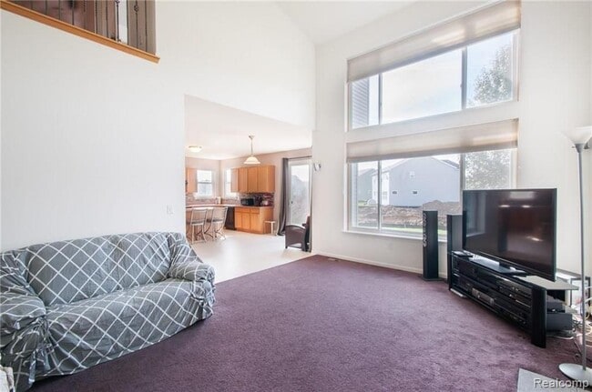 Photo - 7354 Madeline Ct House