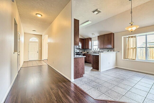 Building Photo - 2626 Elder Park Ct