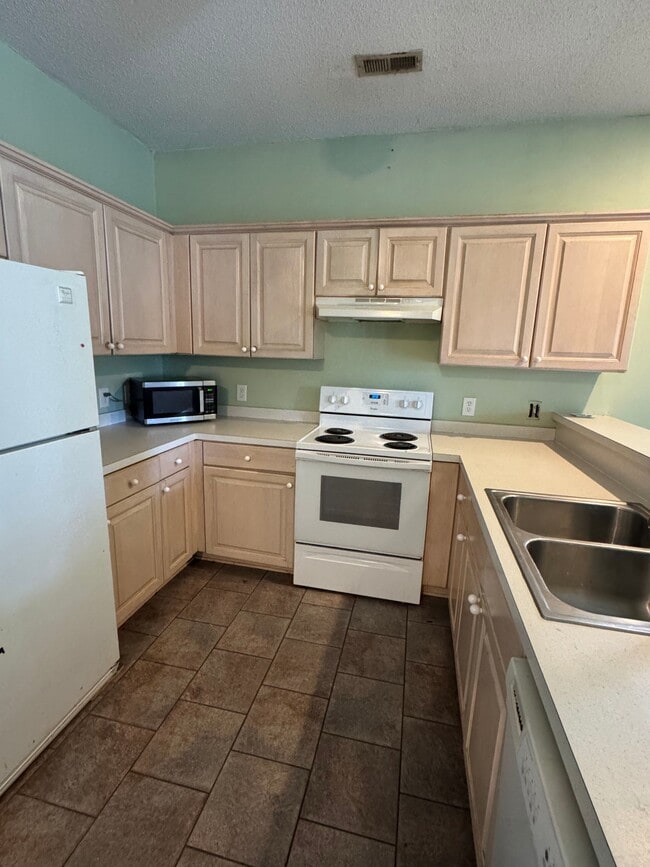 Photo - 5107 Sweetwater Blvd House