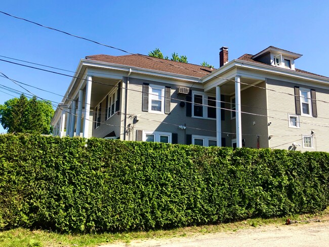Building Photo - 92 Avenue B