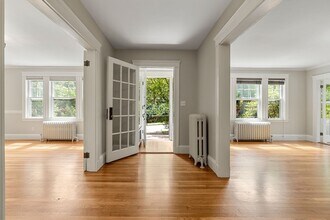 Building Photo - 29 Addington Rd Building Photo - 29 Addington Rd