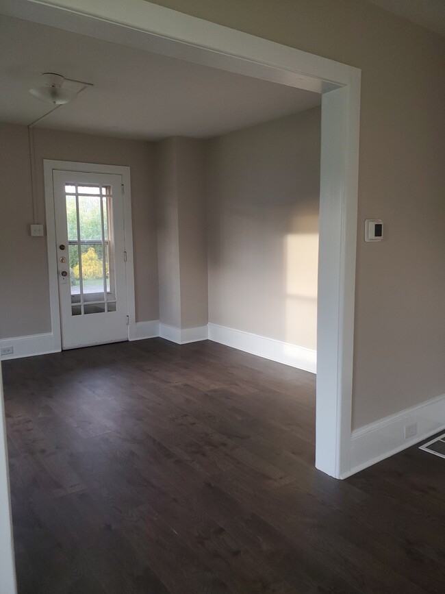 Living room/front door - 507 Dewart St