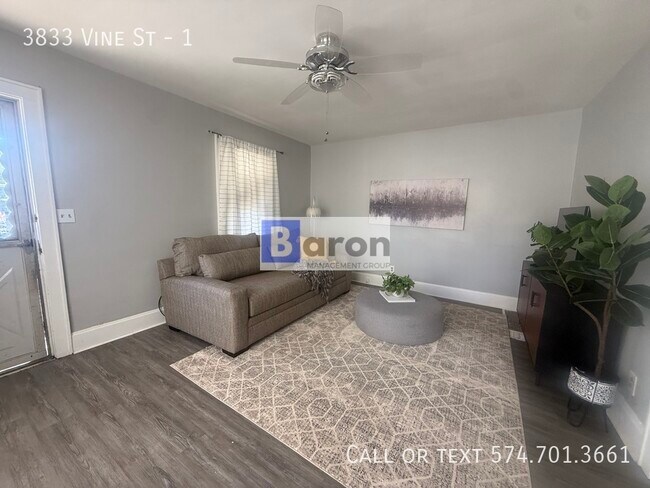 Foto del edificio - 3833 Vine St