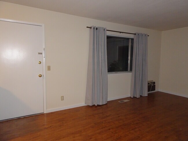 Foto del edificio - 3265 Homestead Rd