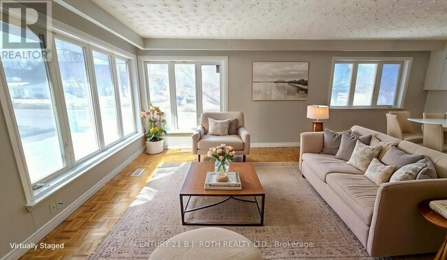 Building Photo - 41 Bayview Dr