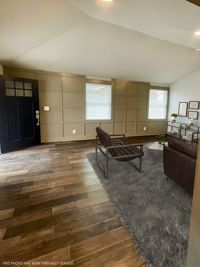 Sala de estar - 1300 Hawkins St