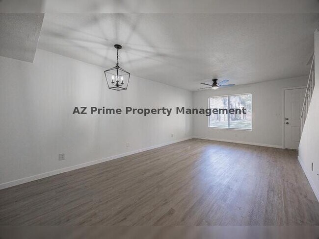 Foto del edificio - 7126 N 19th Ave