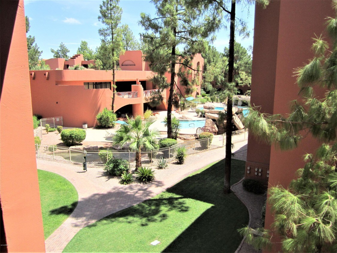4303 E Cactus Rd Unit 310, Phoenix, AZ 85032 Room for Rent in Phoenix, AZ