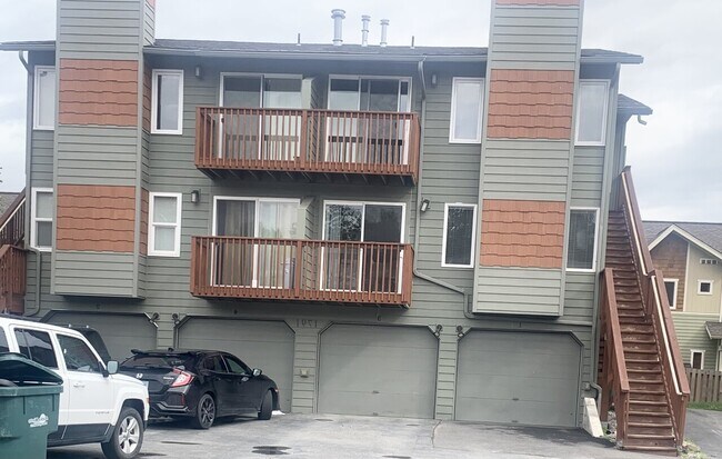 Building Photo - Elcadore Dr
