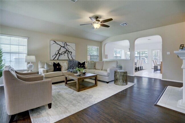 Foto del edificio - 3512 Fitzroy Ave