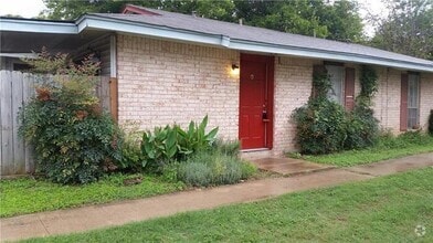 Building Photo - 7706 Northcrest Blvd