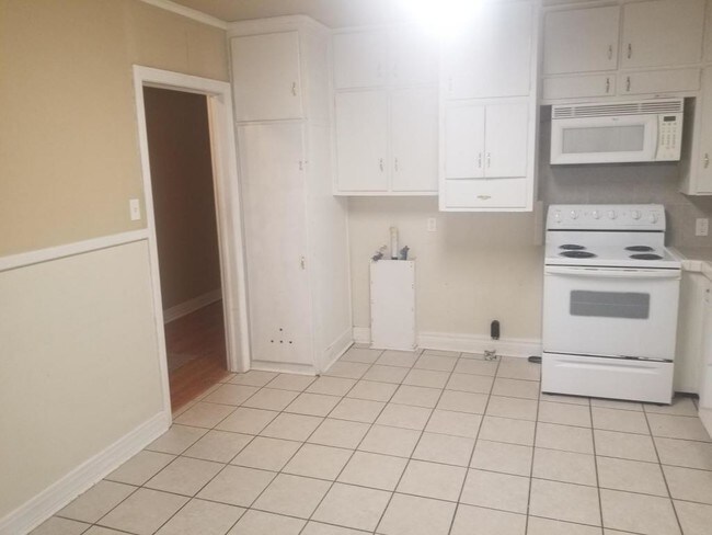 Foto del edificio - 1208 SW B Ave