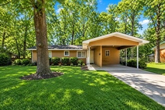 Building Photo - 1219 Woody Dr