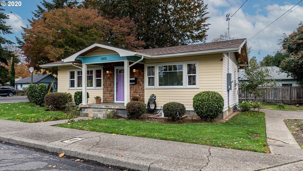 Foto principal - 8215 NE Prescott St