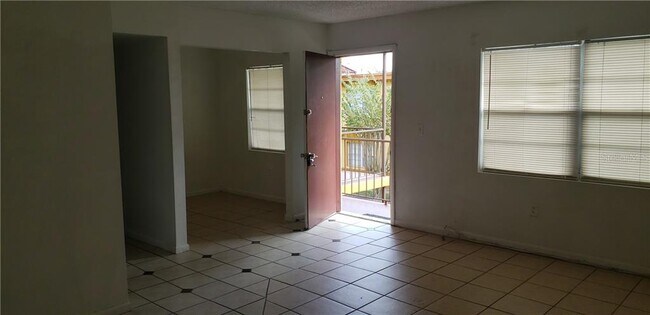 Building Photo - 739 McDougall Ct