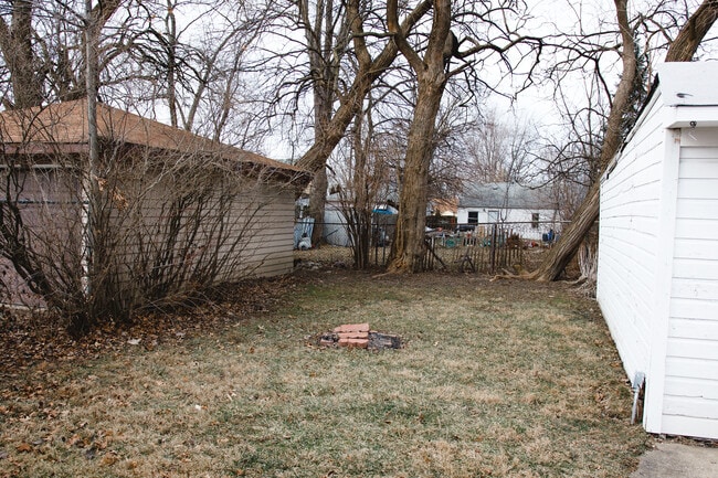 Building Photo - 12302 Milligan Ave