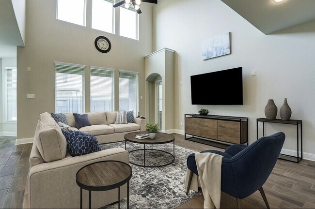 Foto del edificio - 29838 Norwood Canyon Ln