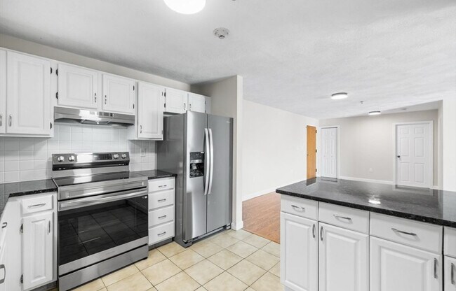 Building Photo - 39 Parlin St