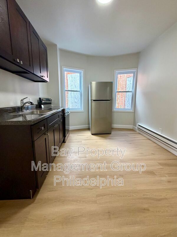 Foto del edificio - 724 S 52nd St