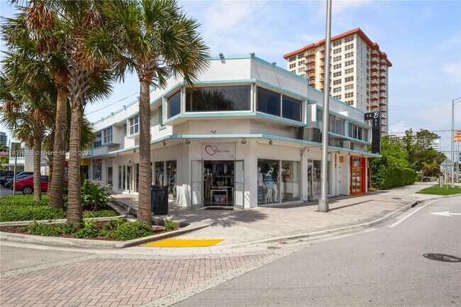 Foto del edificio - 935 E Sunrise Blvd
