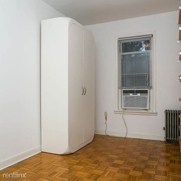 Foto del edificio - 126 Bedford Ave