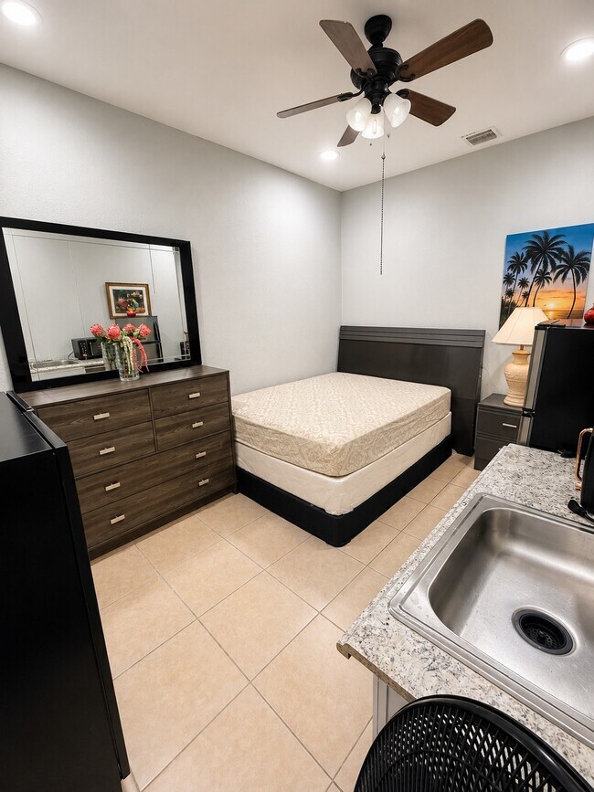 Foto del edificio - 8104 SW 29th St