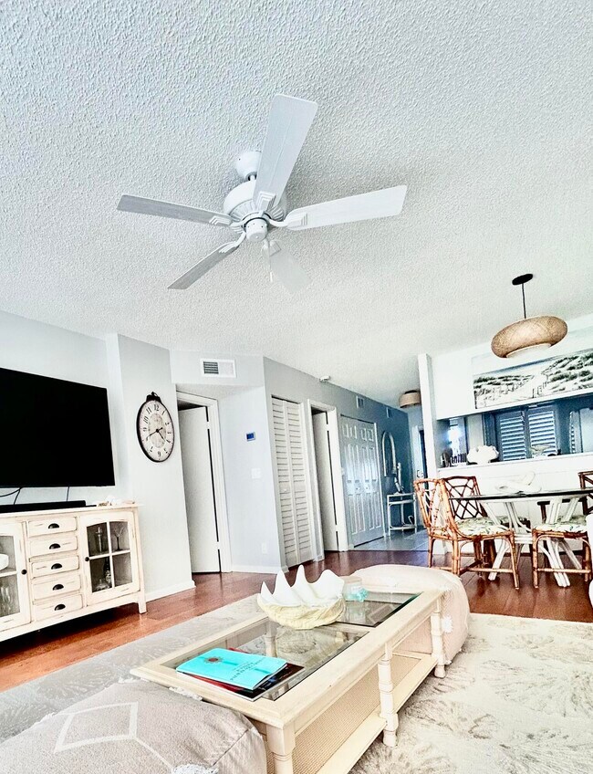 Foto del edificio - 353 S US Hwy 1