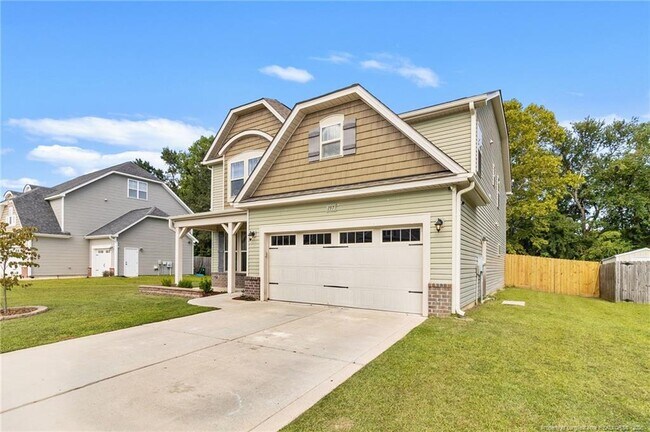 Building Photo - 197 Ganton Dr
