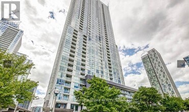 Building Photo - 75 Queens Wharf Rd