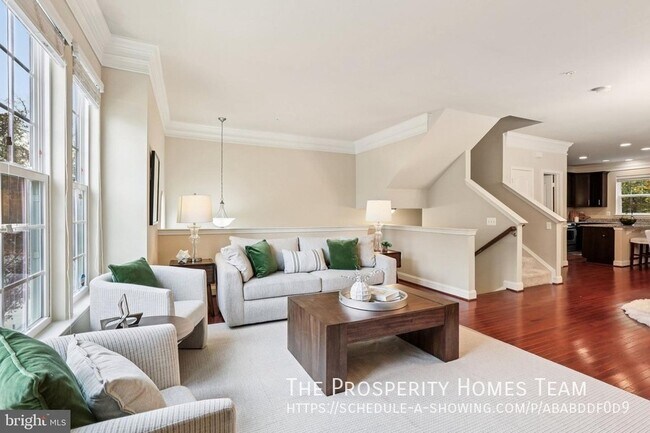 Foto del edificio - 9384 Rock Ripple Ln