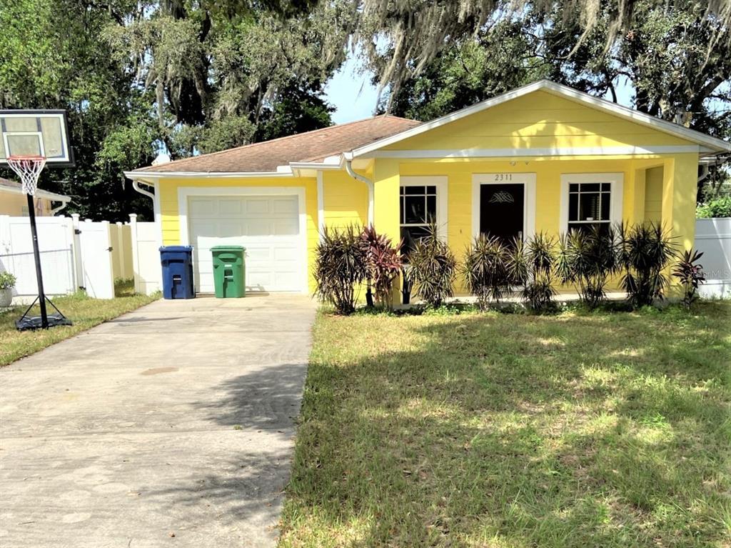 Foto principal - 2311 W Henry Ave