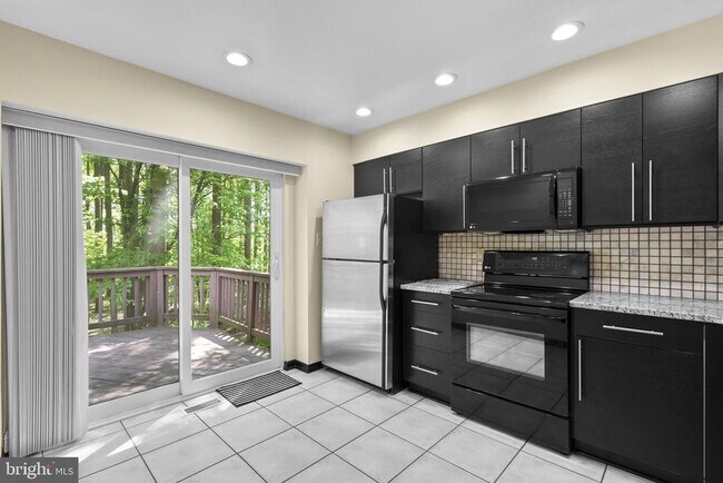 Building Photo - 1469 Casino Cir