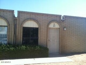 Building Photo - 423 S Mitchell Dr