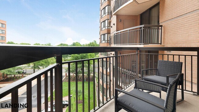 Foto del edificio - 801 15th St S