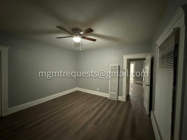 Foto del edificio - 509 W Olive Ave