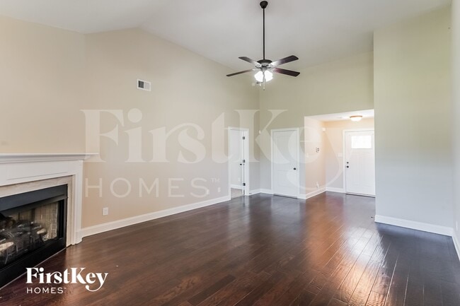 Foto del edificio - 309 Liberty Bell Ln