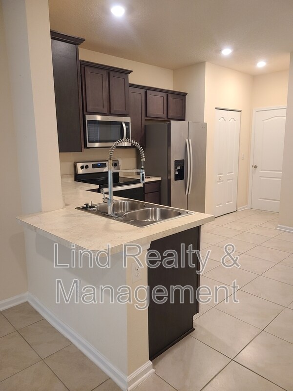 Foto del edificio - 7737 Legacy Trl