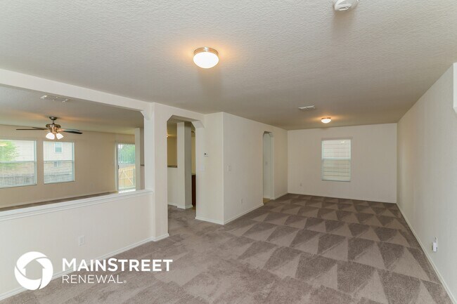 Building Photo - 13019 Strada Privata