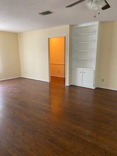 Foto del edificio - 817 Kenwood Dr