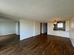 Building Photo - 1018 Lunalilo St