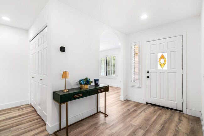 Foto del edificio - 79990 Camelback Dr