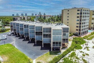 Building Photo - 25850 Hickory Blvd Building Photo - 25850 Hickory Blvd