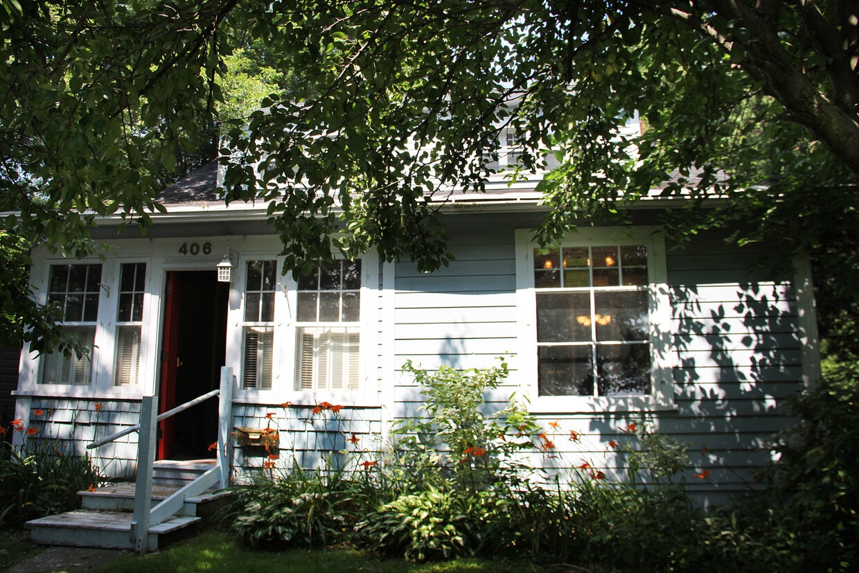 Foto principal - 406 Colchester Ave