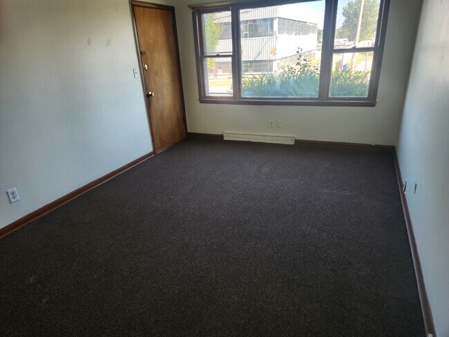 Foto del edificio - 932 Blackstone Ave