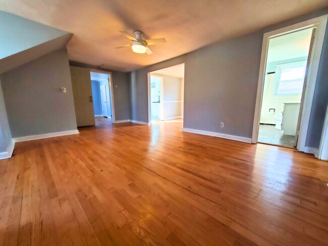 Foto del edificio - 7744 Castleton Pl