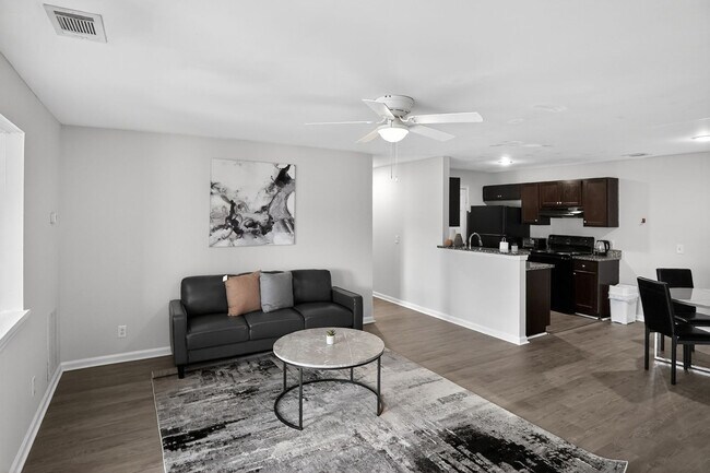 Building Photo - 100 Royal Prince Ln