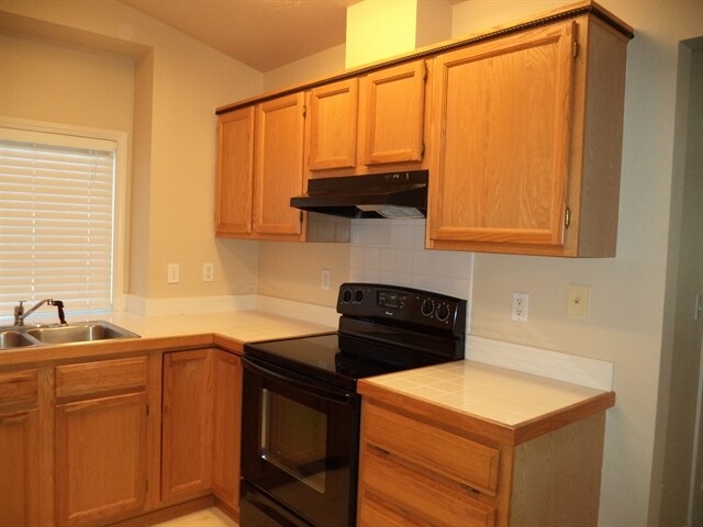 Foto del edificio - 659 N Tidwell Way